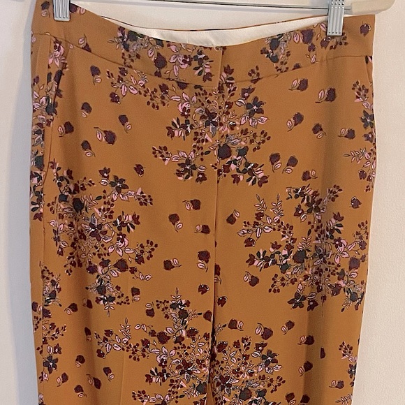 Floral Crepe Ruthie Pant - Picture 14 of 16